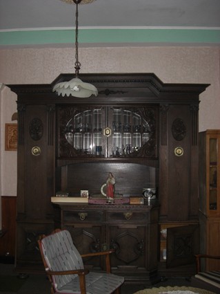 kast in grote zaal